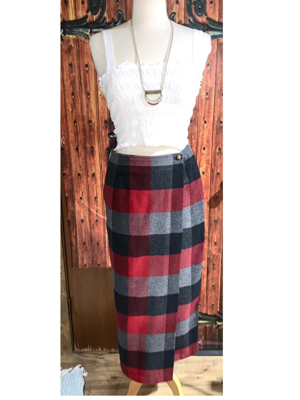 Vintage 90s Wool blend Maxi Skirt Red Gray and black plaid Size 8